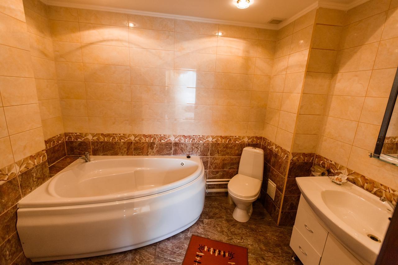 Hotel Altay Leninogorsk Екстер'єр фото