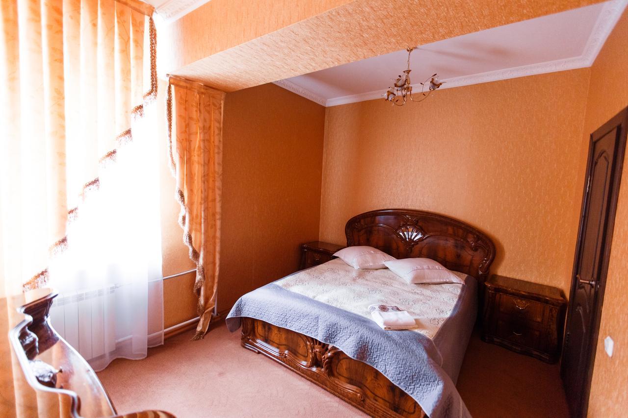 Hotel Altay Leninogorsk Екстер'єр фото